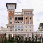 Luxury White House